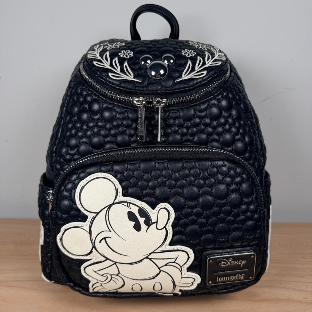 Loungefly Disney Artist Sketch Mini Backpack Black White Mickey Quilted WDBK3346 - Picture 1 of 9